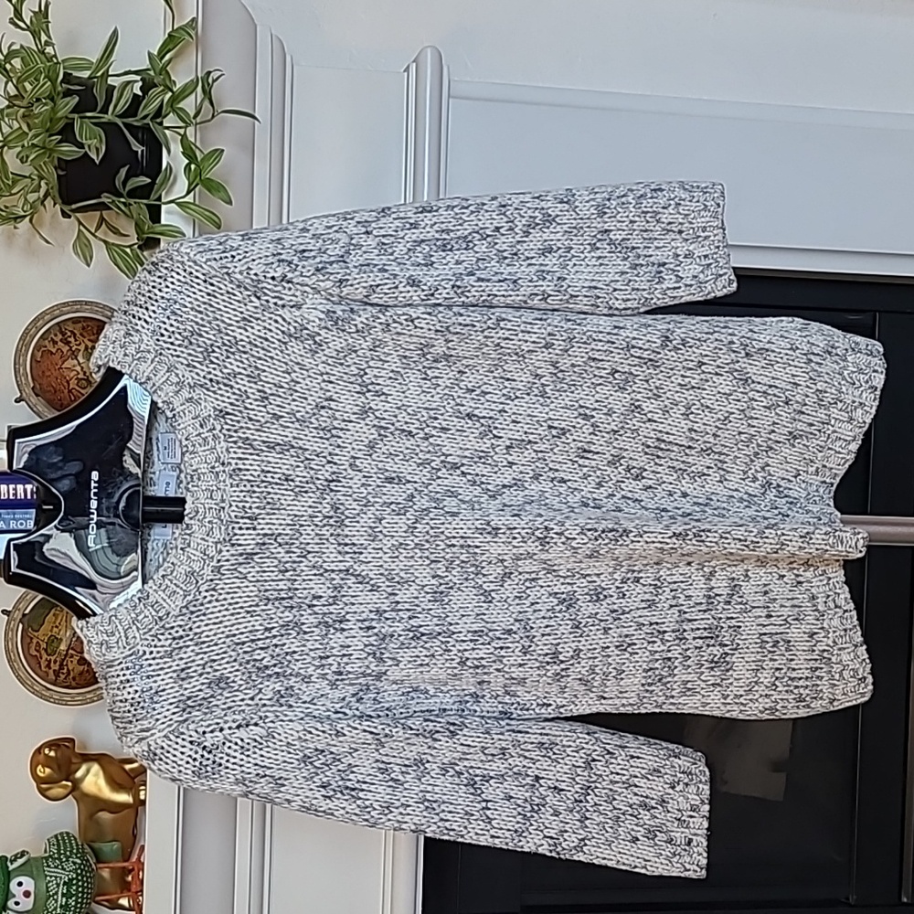 Liz Claiborne Blue And White Sweater 3/4 Sleeve Classic